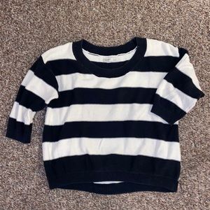 Black and white stripe medium sleeve old navy sweater